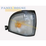 Indicator Light RIGHT Front Corner Fits Toyota TownAce Van 92-96 